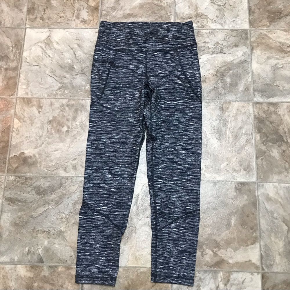 NWT Lou & Grey gray athletic leggings size XS